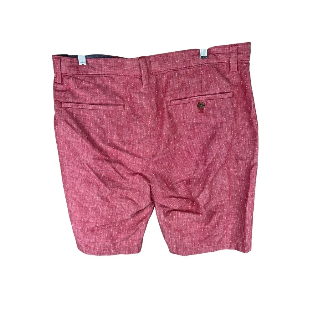 Banana Republic Emerson Short Mens 32 Modern Red Print Cotton Chino Shorts